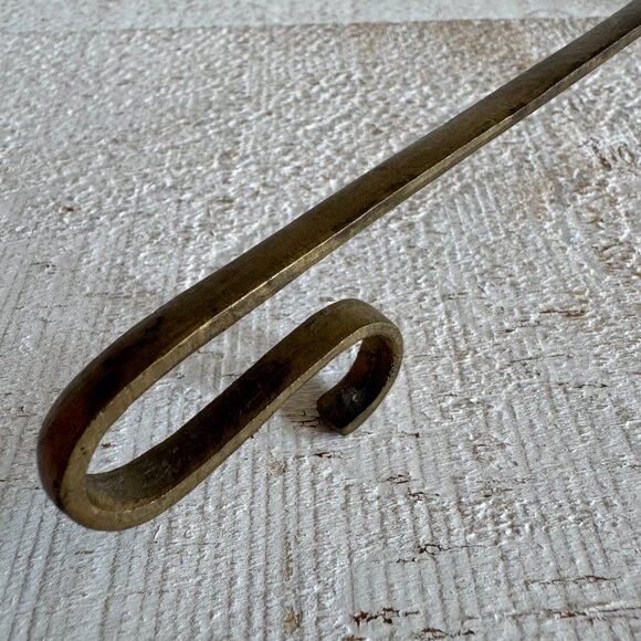 Simple Solid Brass Candle Snuffer with Bell - Picture 3 of 9
